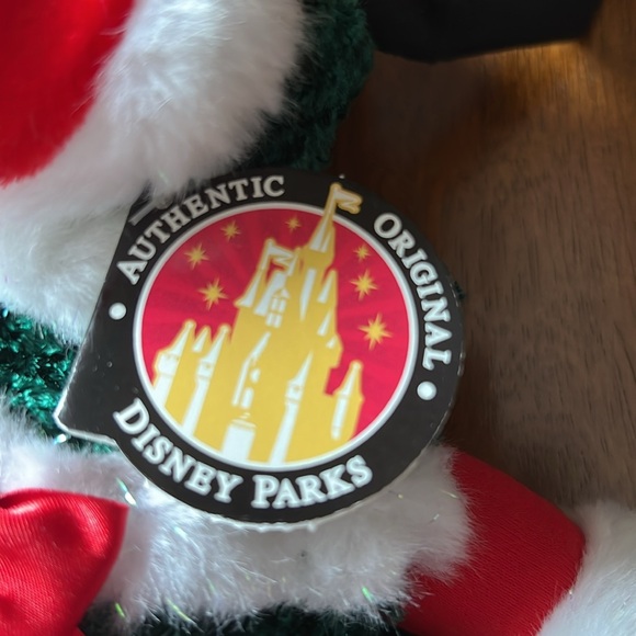 Authentic Disney Theme Park Merchandise Christmas Tree Goofy Beanbag New w/ tags - Picture 3 of 8